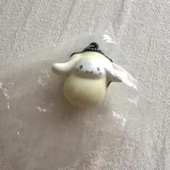 シナモロール ふにゅふにゅマスコット なりきりオイスター
