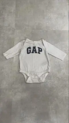 GAP ホワイトロンパース 長袖