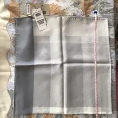 ✨ 新品 未使用 タグ付 ✨ burberry シルク スカーフ