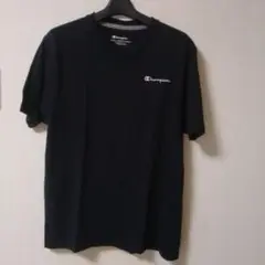Champion 黒 Tシャツ ロゴ刺繍
