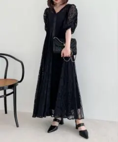 ヘザー/レース素材黒いロングワンピース 半袖