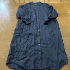 無印　リネンスタンドカラーシャツワンピース　ネイビー