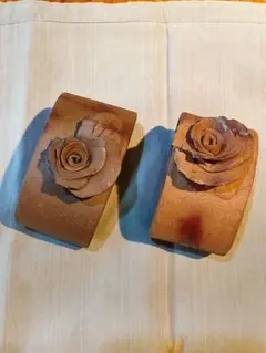 素焼き　バラ装飾ナプキンリング インテリア小物