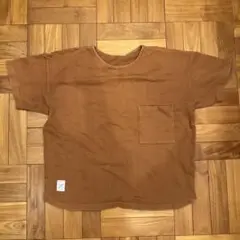 Tシャツ　オーバーサイズ