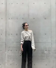 花山瑞貴 Alia Squareneck border White×Black