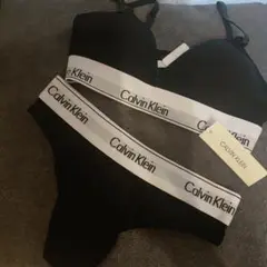 Calvin Klein ブラジャーショーツセット ブラック 29in/S