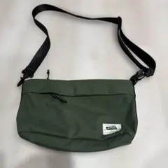 Item thumbnail for item 8bcdef65-77a2-45e4-b4e4-36f69d656a9d