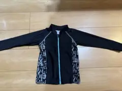 ラッシュガード　120cmサイズ