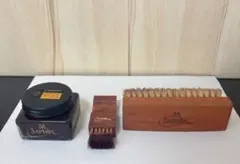 サフィールコードバンニートフットオイルバーガンディ コードヴァン ブラシ付