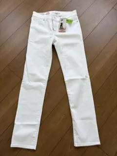 Levis リーバイス シェイピング スリム パンツ ホワイト