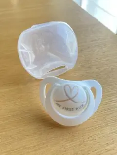 NUK MY FIRST NUK おしゃぶり ケース付き
