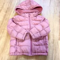 Item thumbnail for item cd94ae4b-7a90-4b97-a28f-d05d05d92573