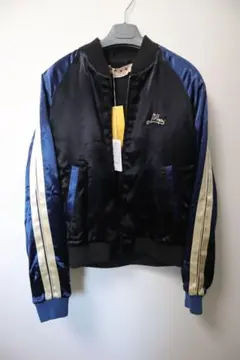 Item thumbnail for item b81f7e0c-e24b-4532-b59b-0463943b086f