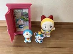 ドラえもん　ガチャガチャ、ハッピーセット　フィギュア