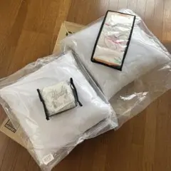 新品未開封　rady クッション　２種 コットンフリルクッションカバー　フラワー