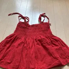 赤のノースリーブタンクトップ Mサイズ