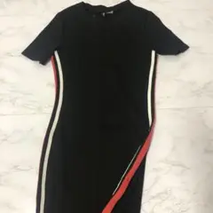 H&M タイトラインワンピース　S〜M