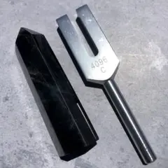 【数量限定！最強浄化パワー】クリスタルチューナー　音叉　特大　モリオン　ポイント