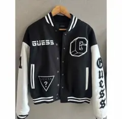 GUESS スタジャン