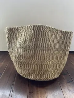 ナチュラル編み込みかごバッグ