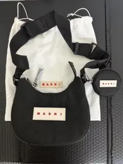 MARNIショルダーバッグ ブラック ミニ クロスボディ
