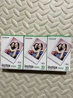 Item thumbnail for item fb6d9aa6-3aaa-41ab-8d94-9f608a083bc5