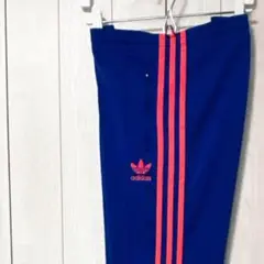 Item thumbnail for item 95d636f1-4813-4c74-82b1-66666afabf5f