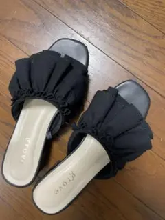 グローブ　フリルミュール　サンダル