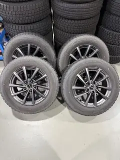205/65R16 DUNLOPスタッドレスタイヤ