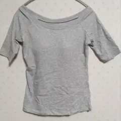 UNIQLO ユニクロカップ付バレエネックブラトップT