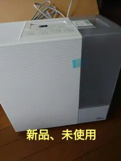 富士通 置き型加湿器 ホワイト 富士通加湿器（温風気化/気化式） AHD-D9K-W - メルカリ