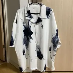 美品　百合柄ドレープオーバーサイズシャツ