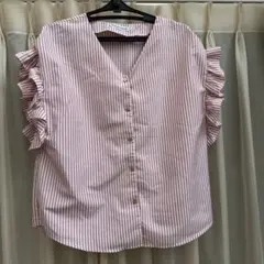 Futier Landフリル付きVネックシャツ 赤白ストライプ　フリーサイズ