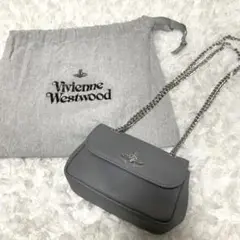 ✨新品未使用✨ヴィヴィアンウエストウッド チェーンショルダーミニバッグ グレー
