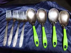 Item thumbnail for item 53ae6ff2-231c-48d1-950a-57a1f93f1ed3