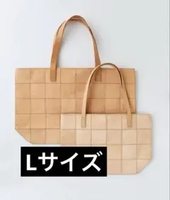yes SQUARE TOTE BAG