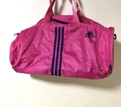アディダス　ボストンバッグ　スポーツバッグ　ピンク