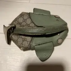 グッチ　コインケース小物入れ　クジラ GUCCI グッチ コインケース マイクロGGプラス スモールホエール