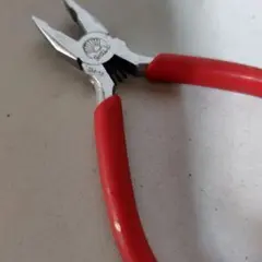 リール用ペンチです