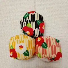 お手玉　3個　ハンドメイド　椿　知育玩具