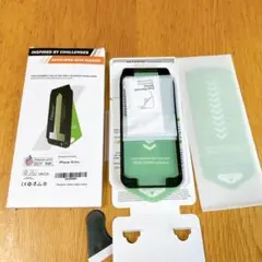 美品　2枚　iPhone15Pro 専用 ソフトガラス膜 全面保護　黒縁
