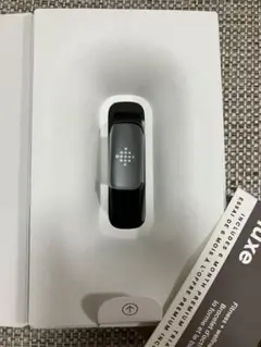 Fitbit Luxe ブラック 本体