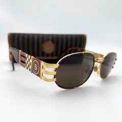Item thumbnail for item 47015b25-7f18-4fa4-bb0c-f906c677fe5f