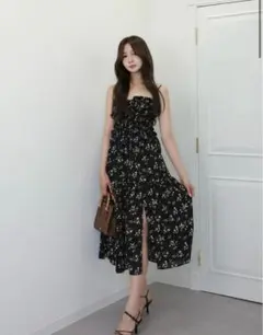 【ANDOR ONLINE】❤️スリットフラワーキャミワンピース韓国