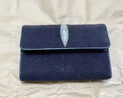 スティングレイ　財布　紺色