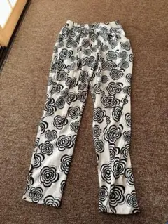 花柄スリムフィットヨガパンツ