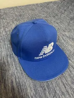 New Balance 青 スポーツキャップ