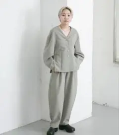 【KBF】コクーンシルエットパンツ【新品未使用 】