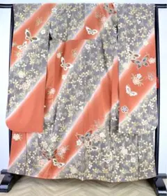 【振袖】花と蝶々
