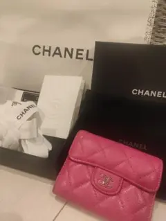 6日限定値下げ【CHANEL】マトラッセ ミニウォレット